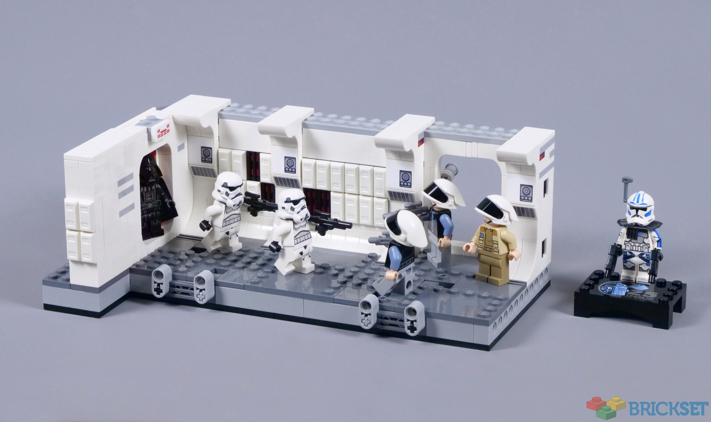 Lego tantive iv online retiring